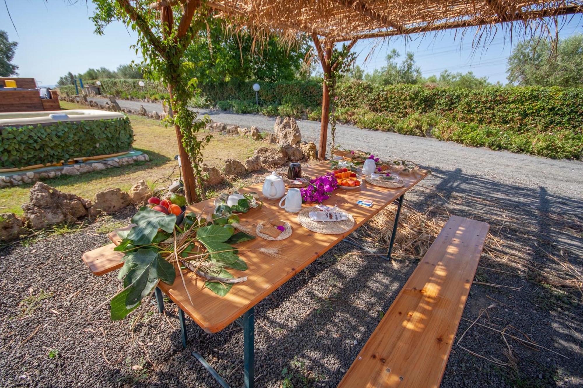 Agriturismo L'Istrice Di Gio Montalto di Castro Luaran gambar